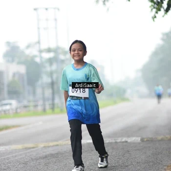 Runner Photo 8854779