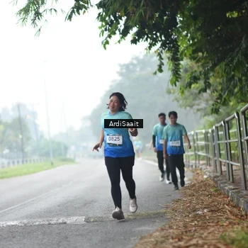 Runner Photo 8854787