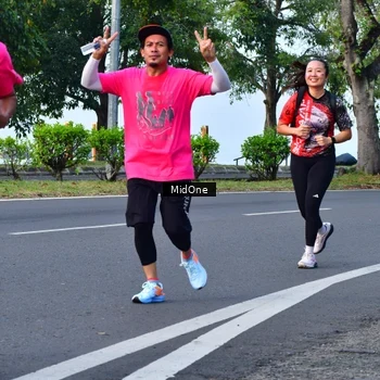 Runner Photo 8854792