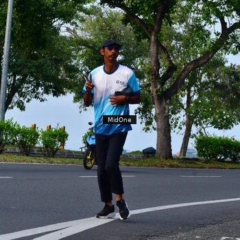 Runner Photo 8855055