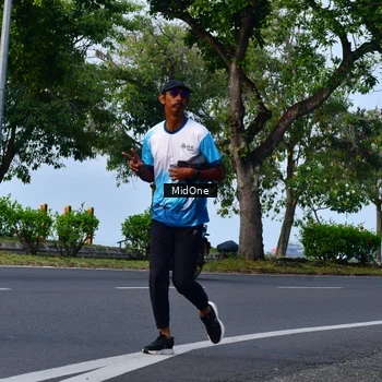 Runner Photo 8855065