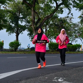 Runner Photo 8855072