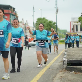 Runner Photo 8855146