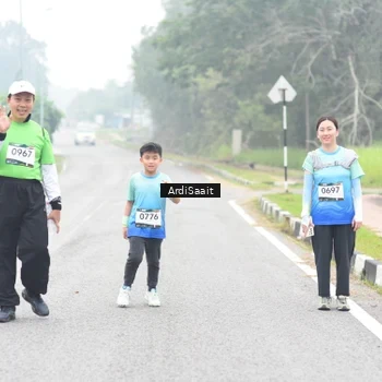 Runner Photo 8855199