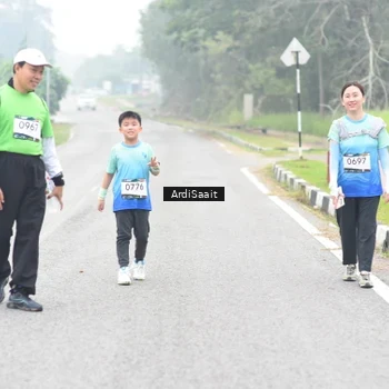 Runner Photo 8855210