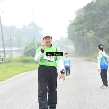 Runner Photo 8855226