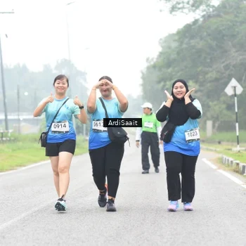 Runner Photo 8855250