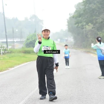 Runner Photo 8855255