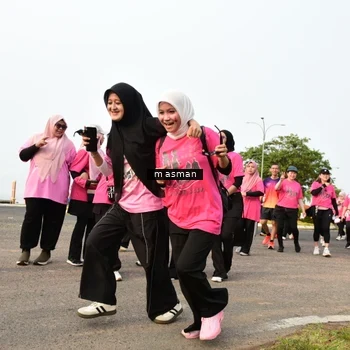 Runner Photo 8855260