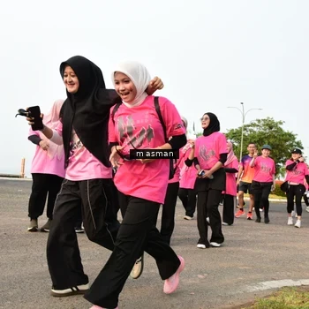 Runner Photo 8855267
