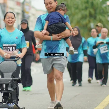 Runner Photo 8855287