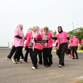 Runner Photo 8855290