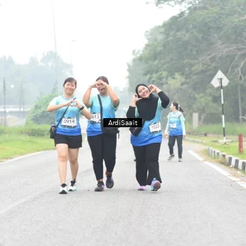 Runner Photo 8855314