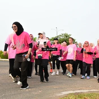 Runner Photo 8855345