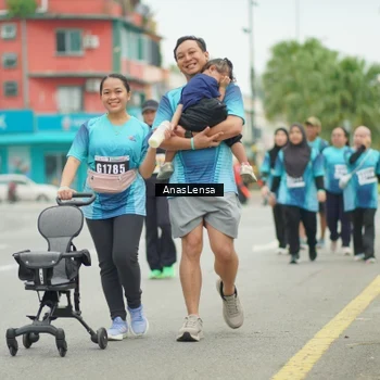 Runner Photo 8855378
