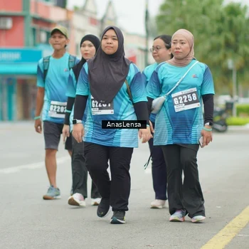 Runner Photo 8855424
