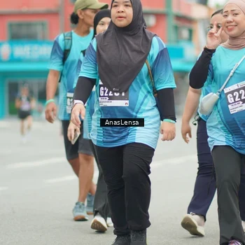 Runner Photo 8855518