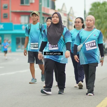 Runner Photo 8855520