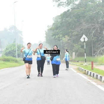 Runner Photo 8855544
