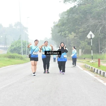 Runner Photo 8855546