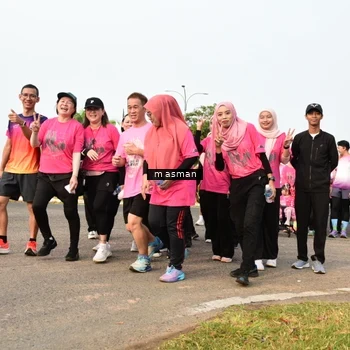 Runner Photo 8855548