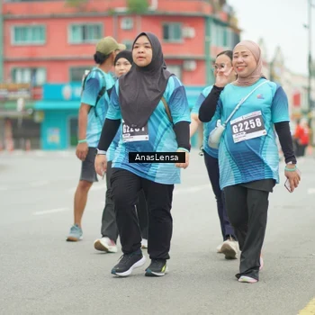 Runner Photo 8855561