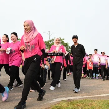 Runner Photo 8855573