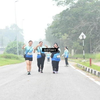 Runner Photo 8855581