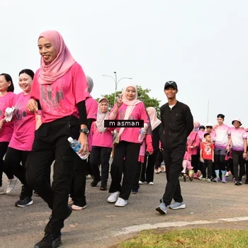 Runner Photo 8855585