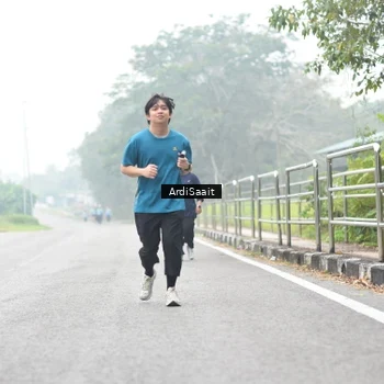 Runner Photo 8855602