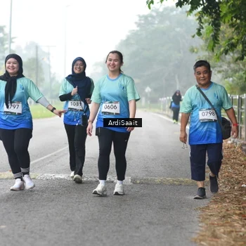 Runner Photo 8855709