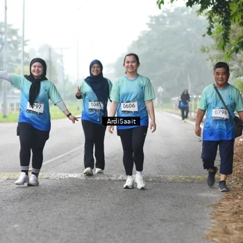 Runner Photo 8855728