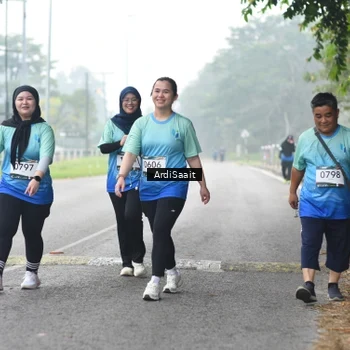 Runner Photo 8855734