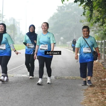 Runner Photo 8855740