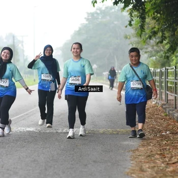 Runner Photo 8855744
