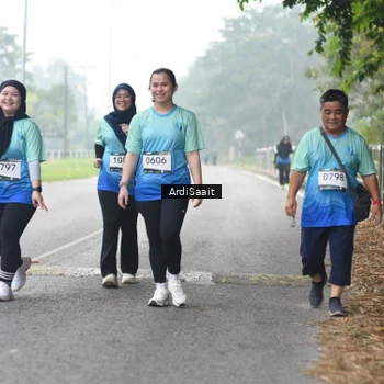 Runner Photo 8855746