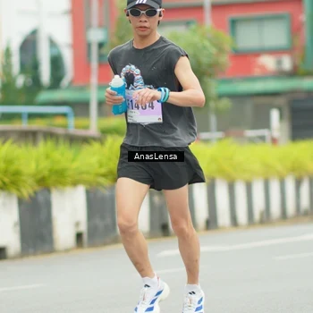 Runner Photo 8855810