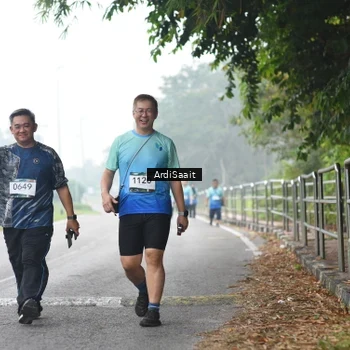 Runner Photo 8855871