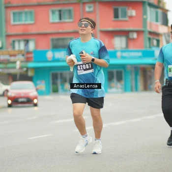 Runner Photo 8855876