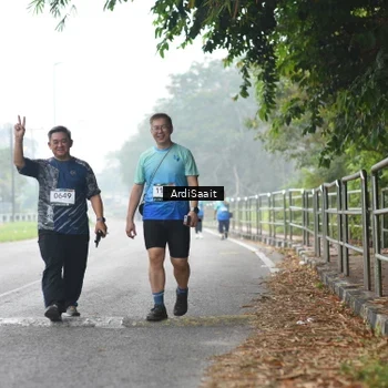 Runner Photo 8855898