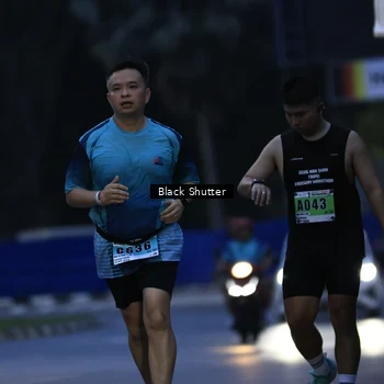 Runner Photo 8855932