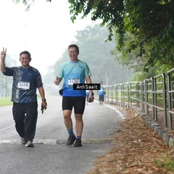 Runner Photo 8855964