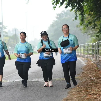 Runner Photo 8856001