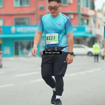 Runner Photo 8856026