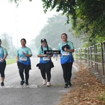 Runner Photo 8856058