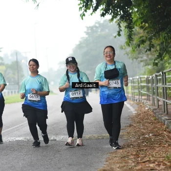 Runner Photo 8856100