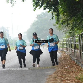 Runner Photo 8856109