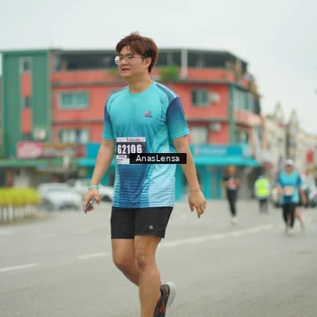 Runner Photo 8856130