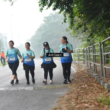 Runner Photo 8856140