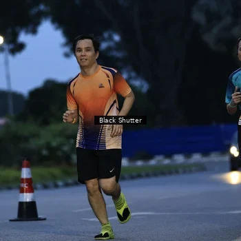 Runner Photo 8856165